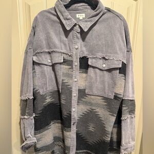 POL Textured Gray Aztec print Shacket - Button Up - sz L